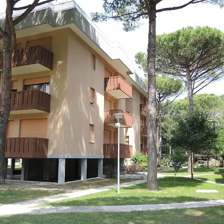 Adorable Seaside Flat For 4 Guests - Beahost Bibione